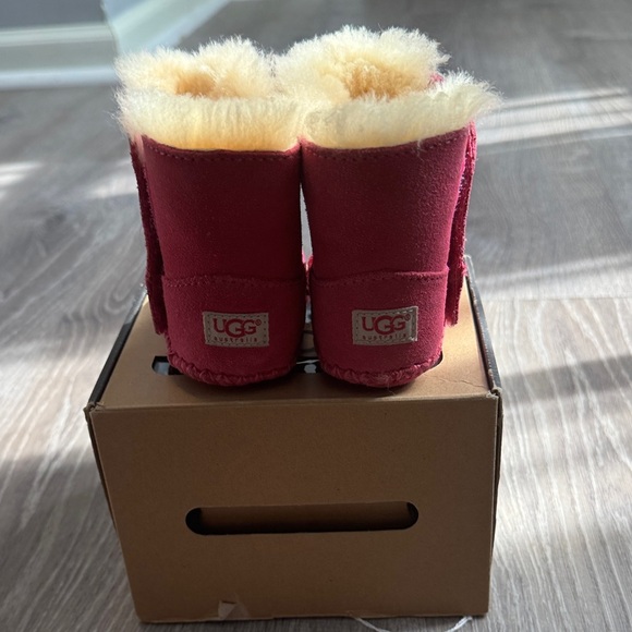 UGG INFANT CADEN BOOTS CHESNUT - Picture 2 of 7